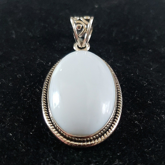 Angelite Pendant - Picture 4 of 5